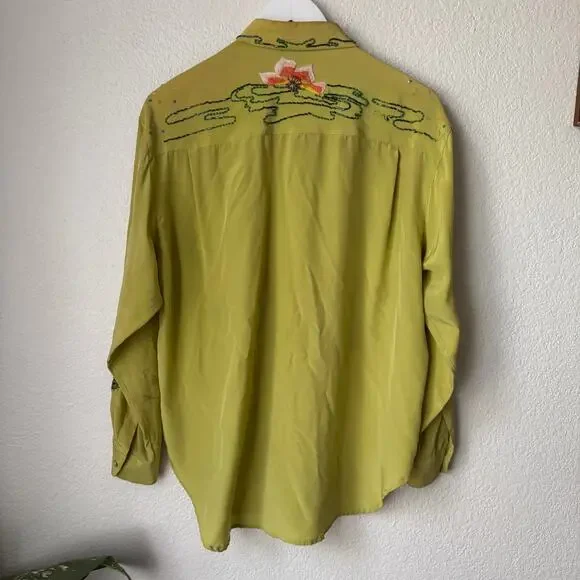 Vintage Green Silk Sequin Embroidered Rainbow Frog Button Up Top - Picture 6 of 8